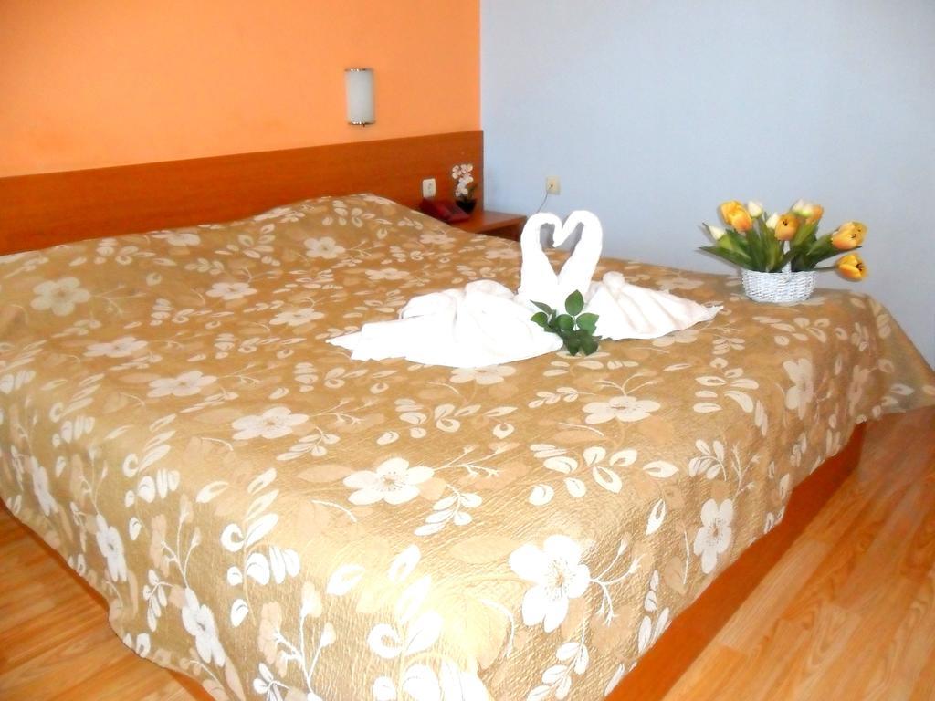 Hotel Fors Burgas Bagian luar foto