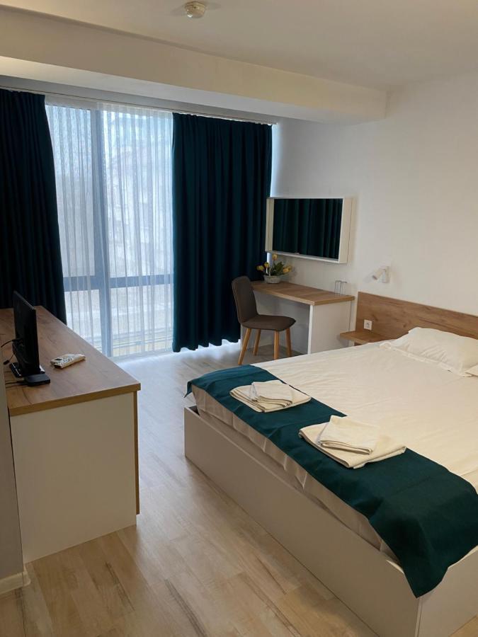 Hotel Fors Burgas Bagian luar foto